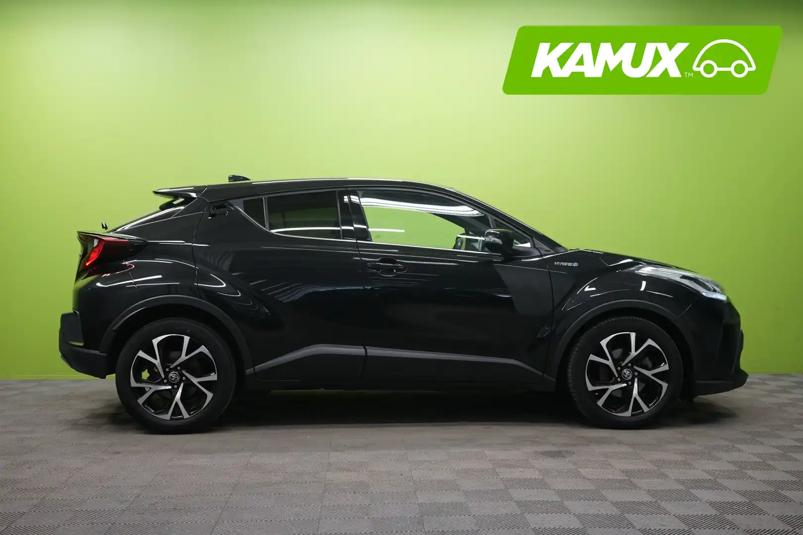 car-image