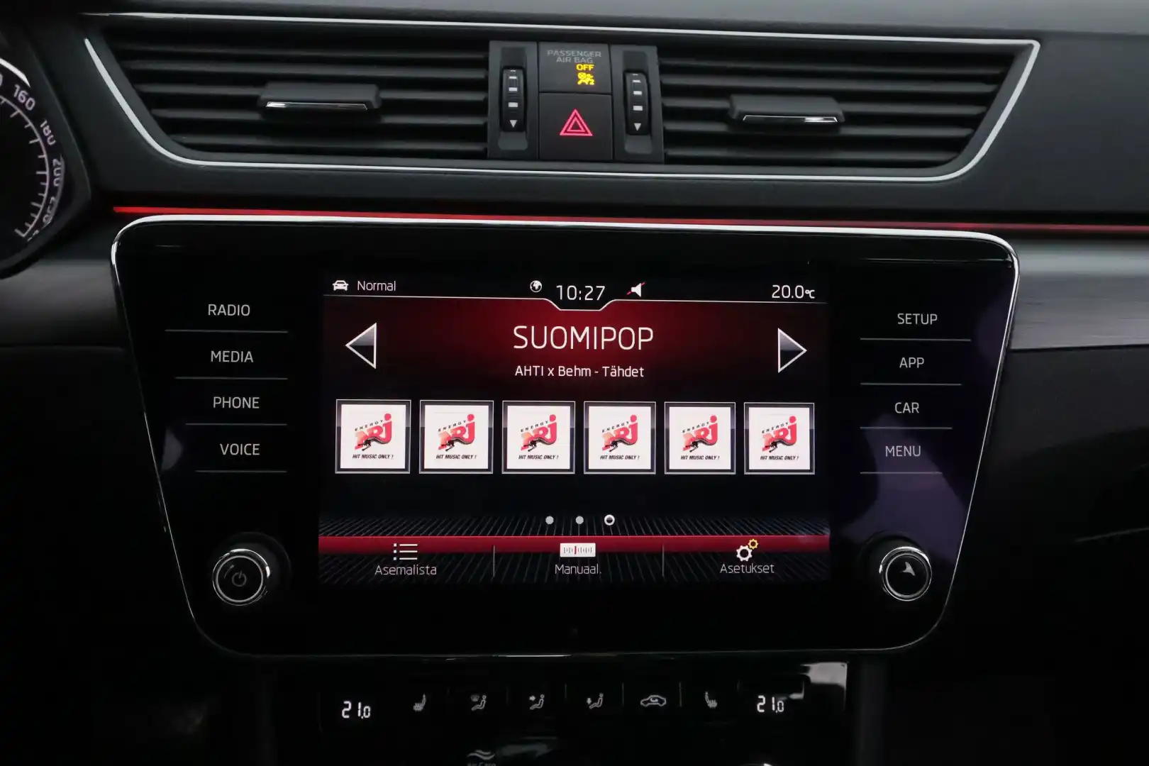 car-image
