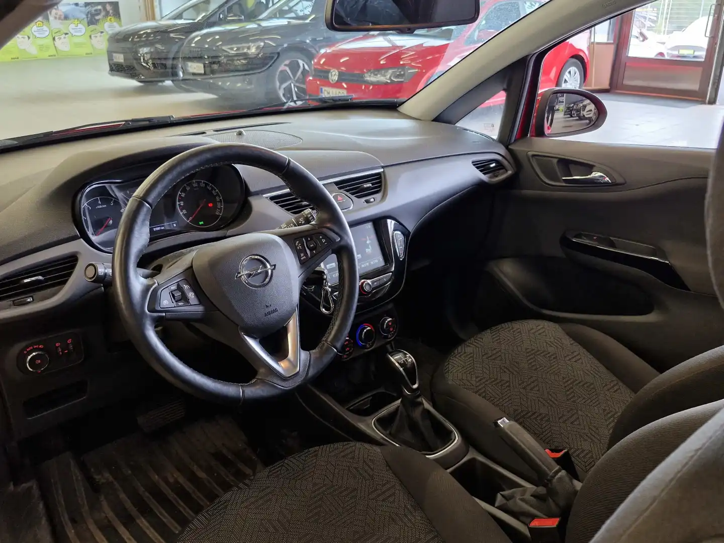 car-image