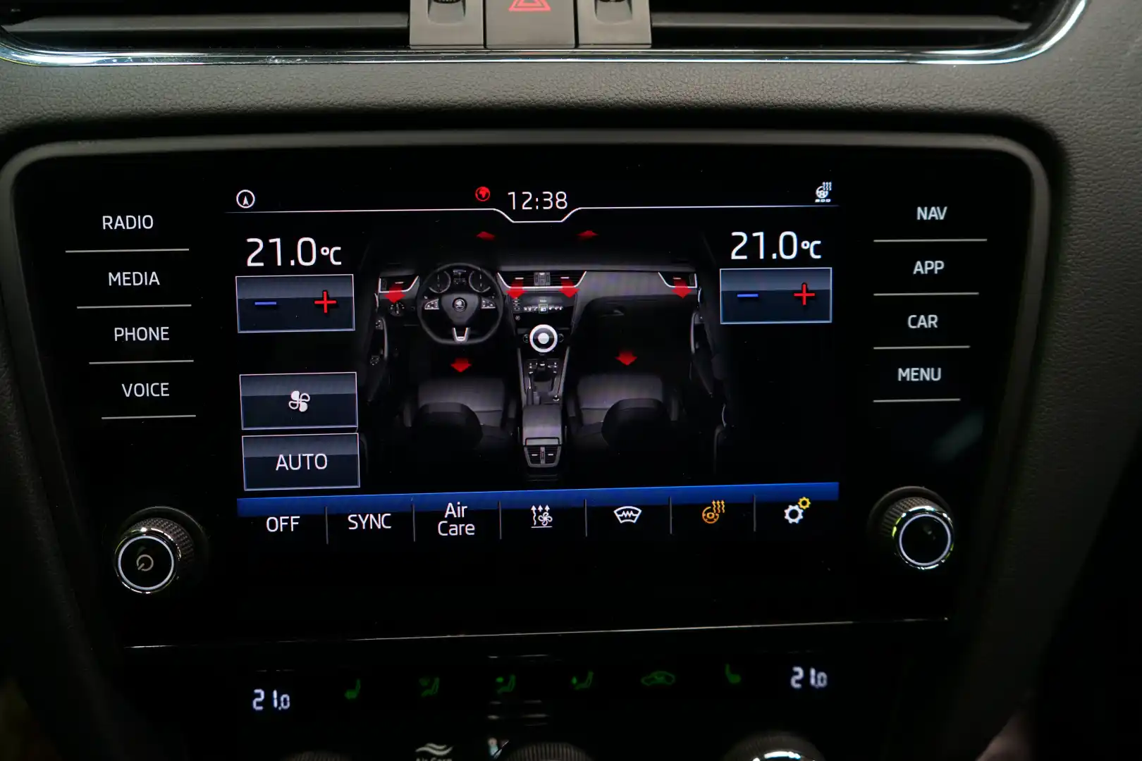 car-image