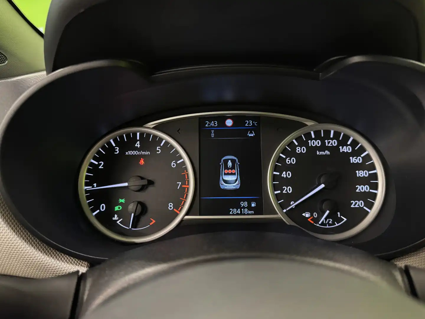 car-image