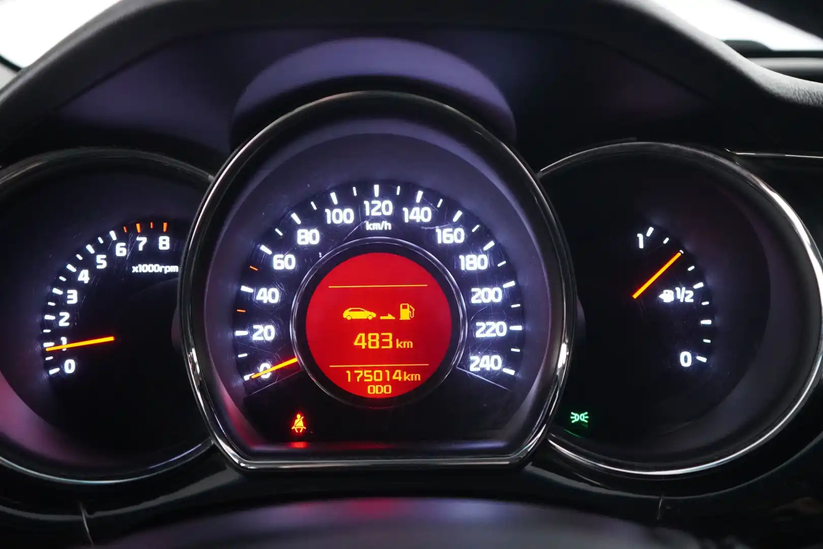 car-image