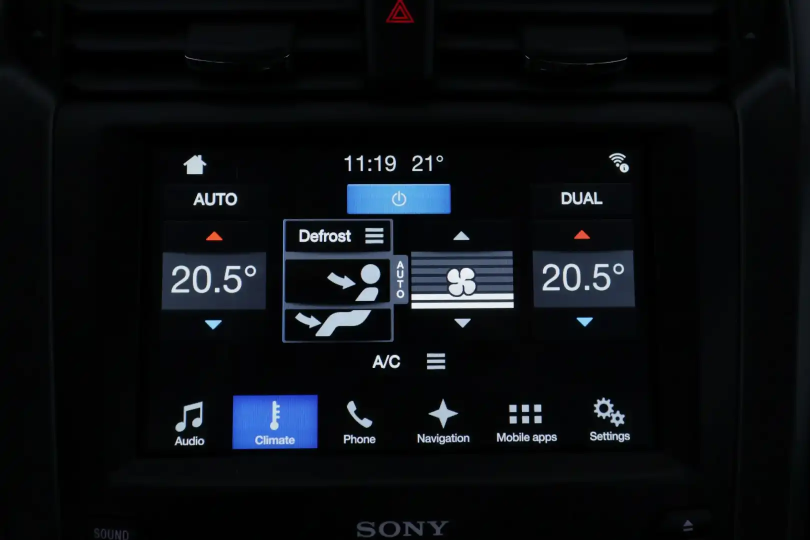car-image