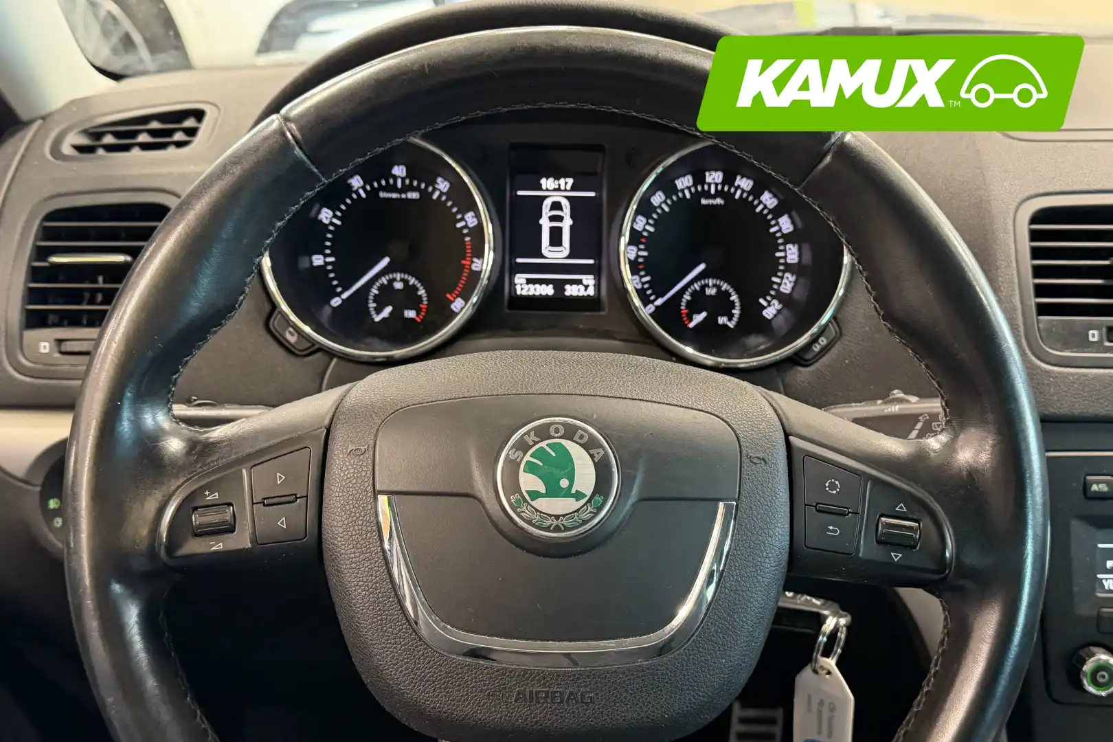 car-image