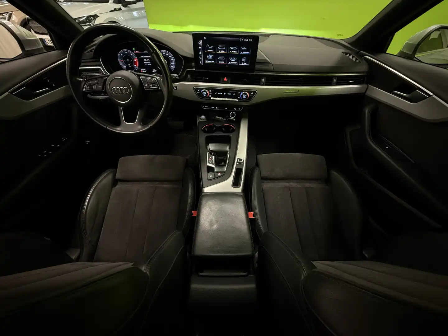 car-image