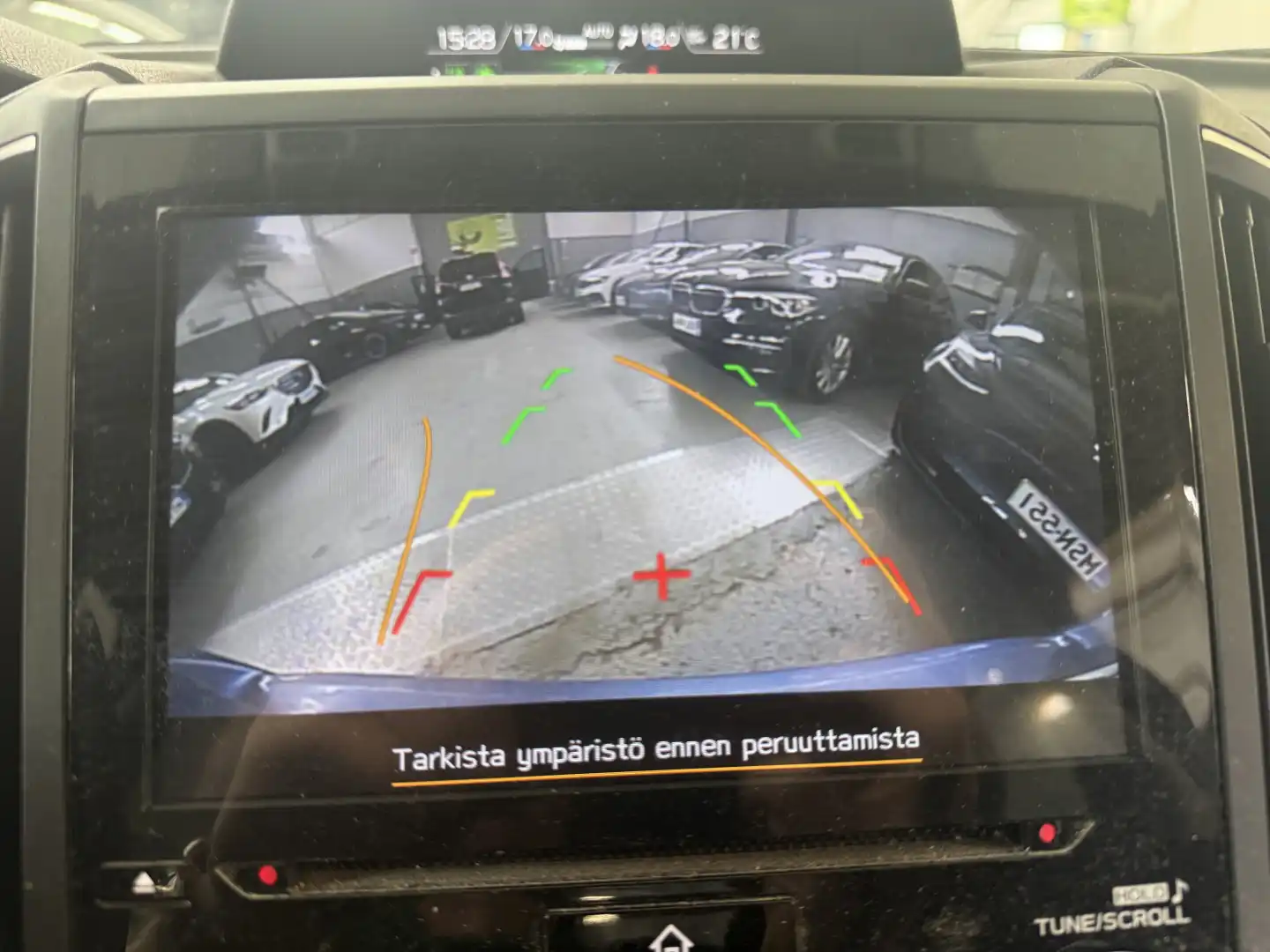 car-image
