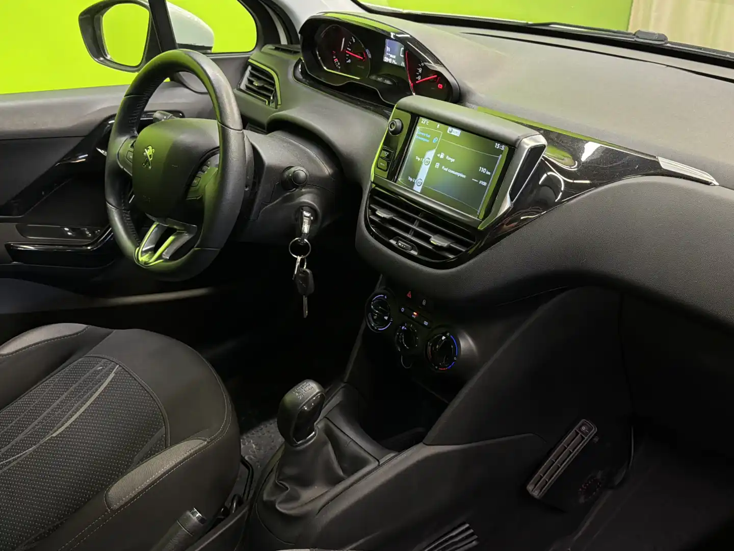 car-image