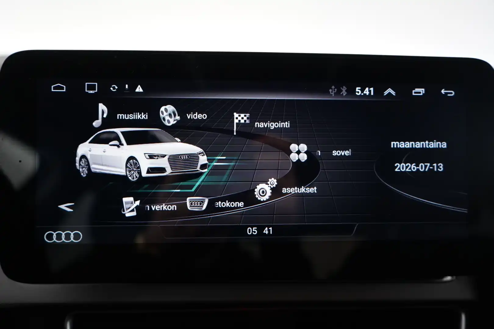 car-image