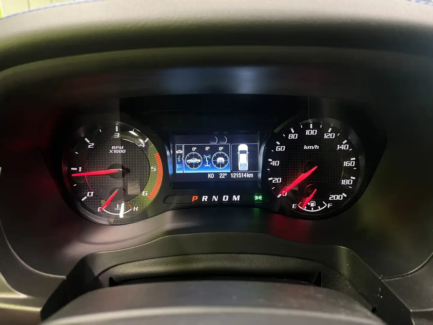 car-image