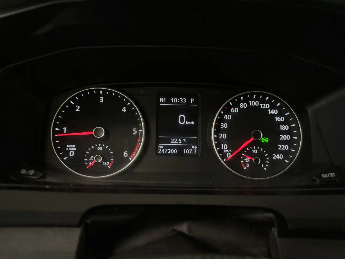 car-image