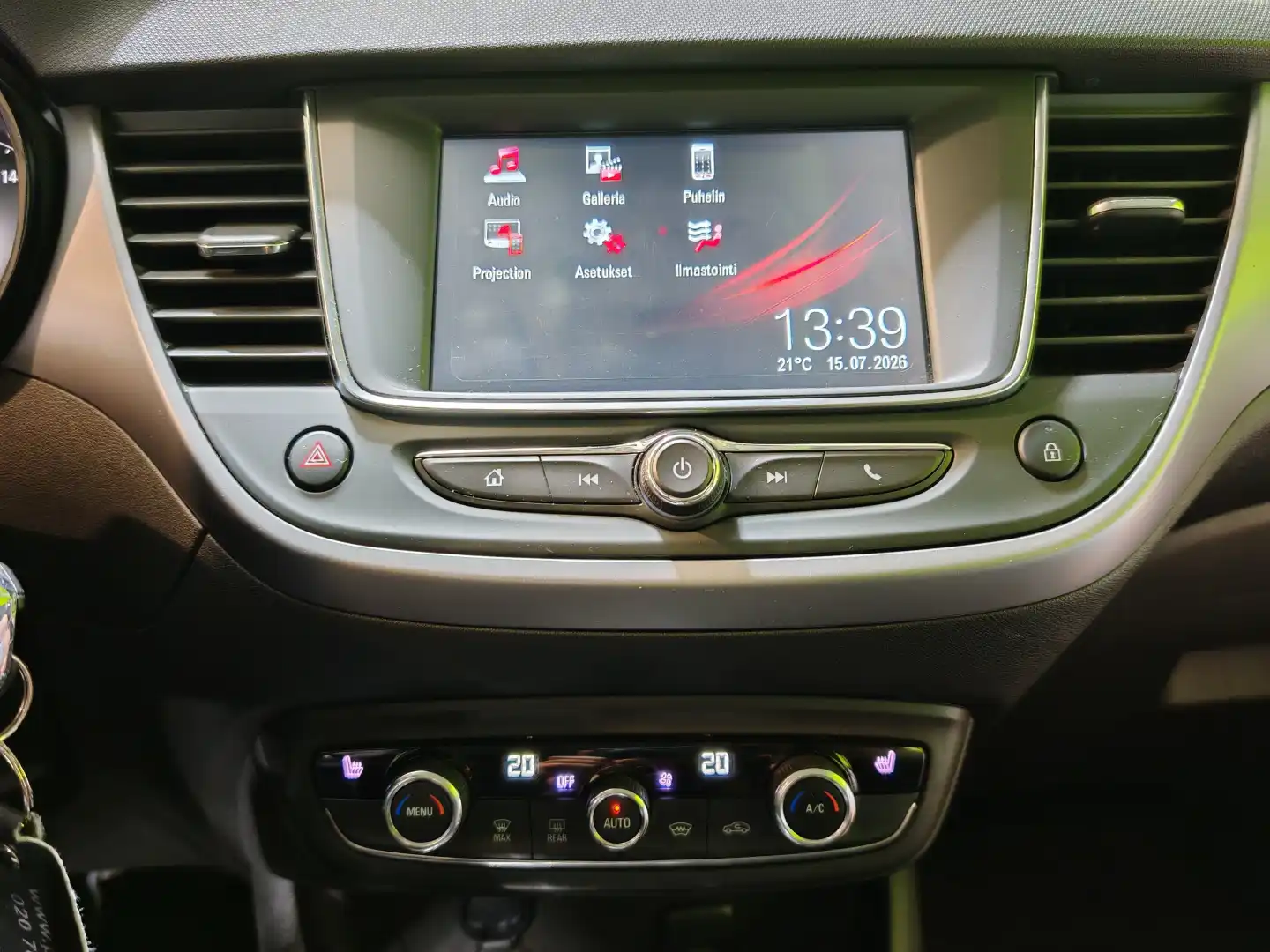 car-image