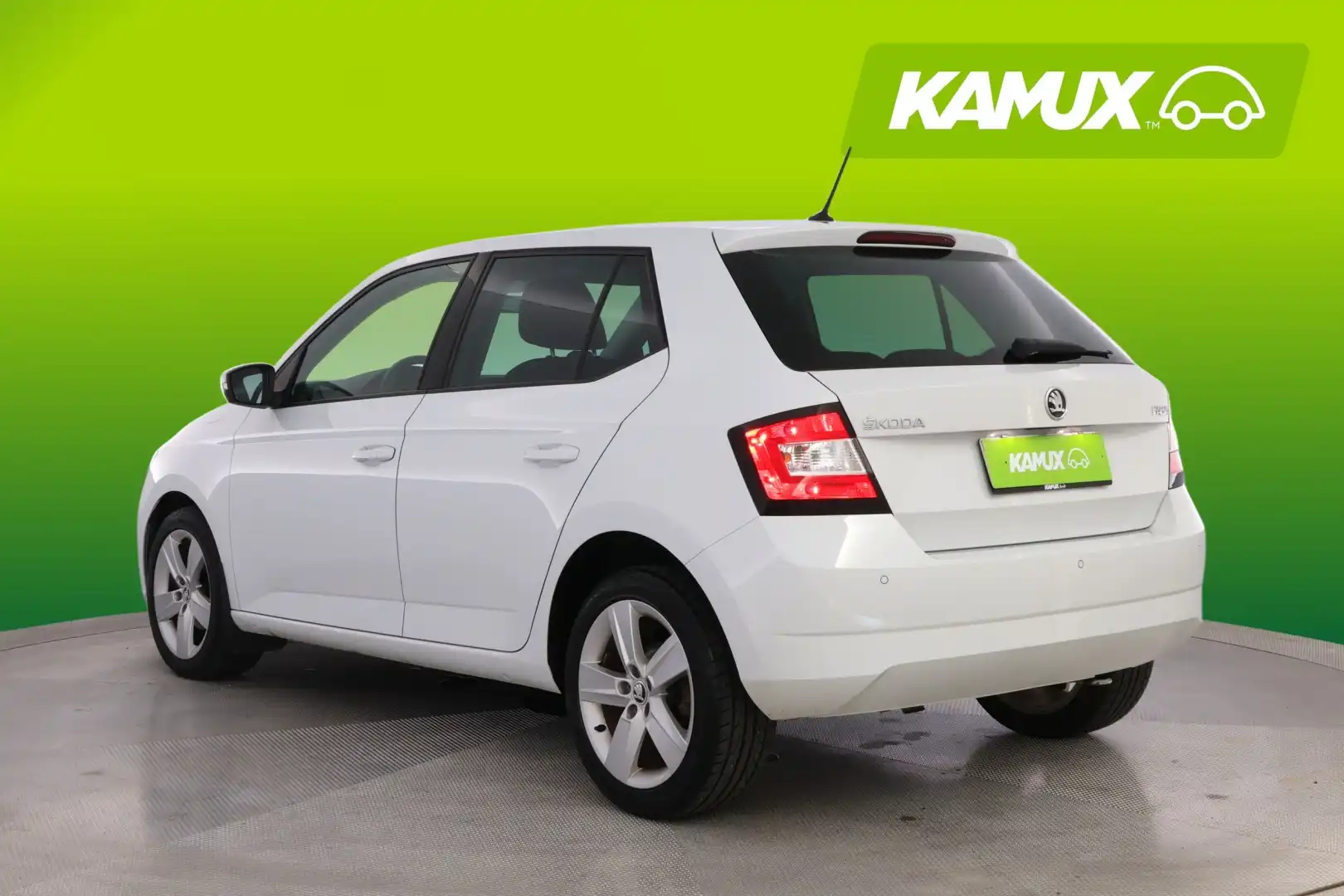 car-image