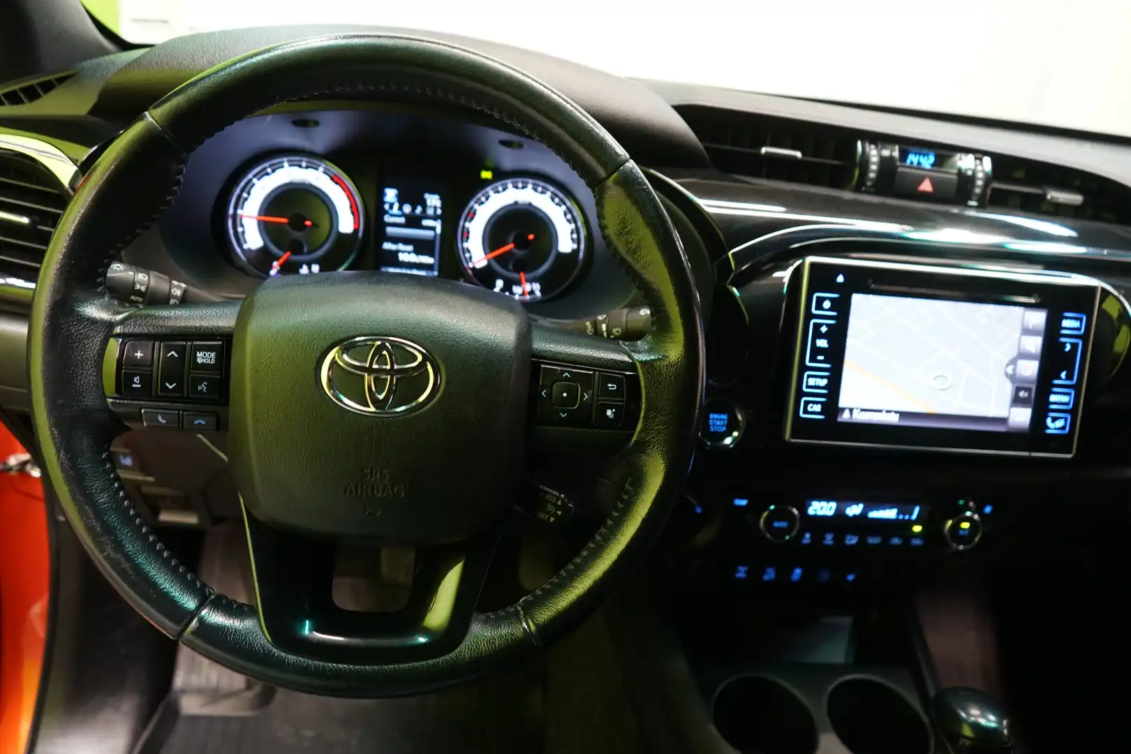 car-image