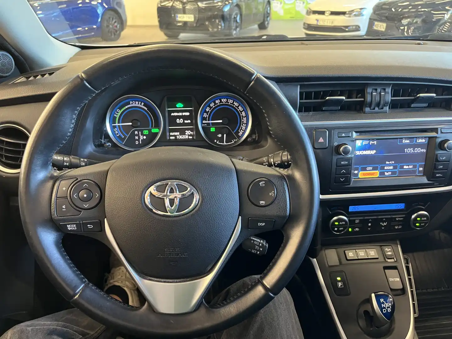 car-image