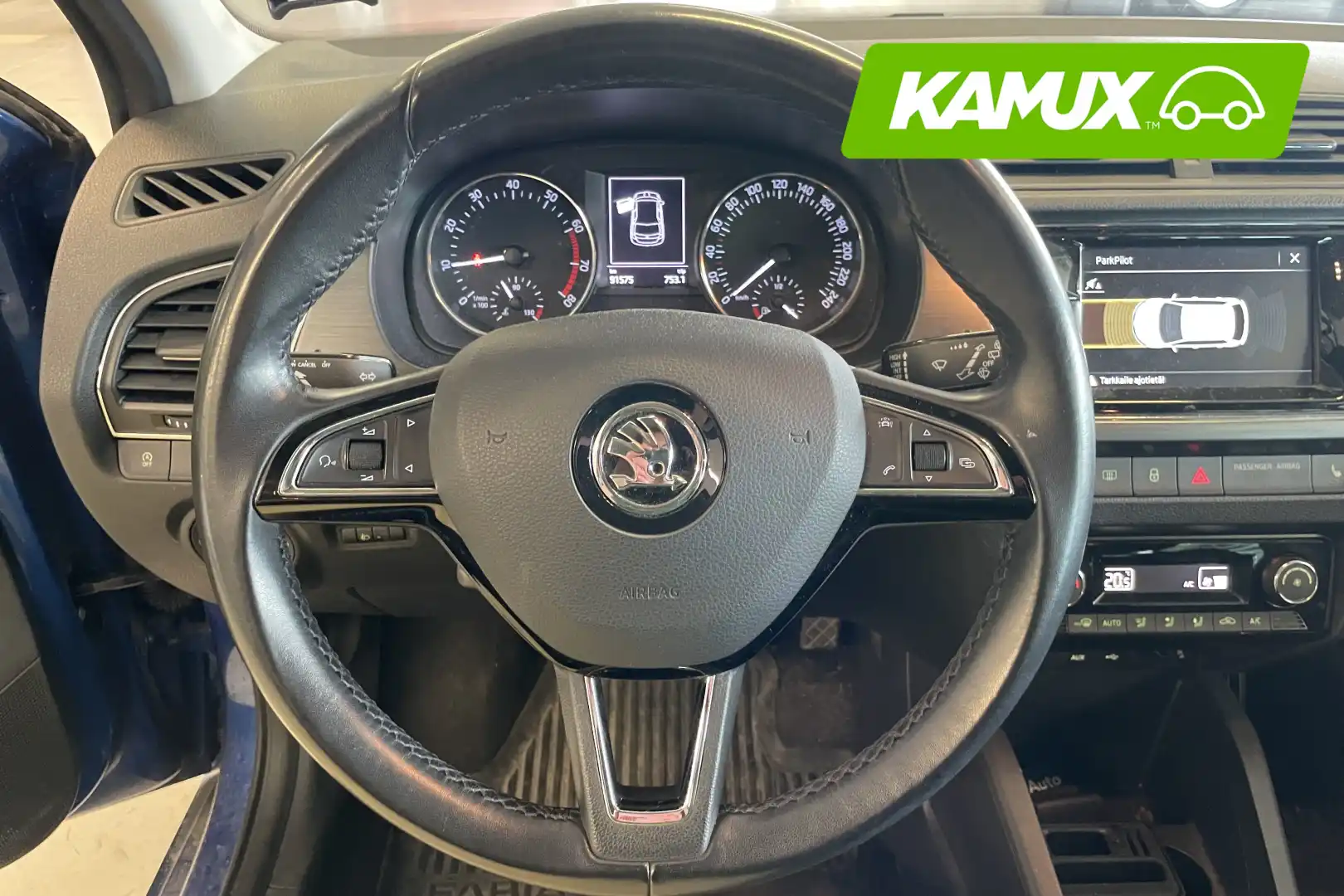 car-image