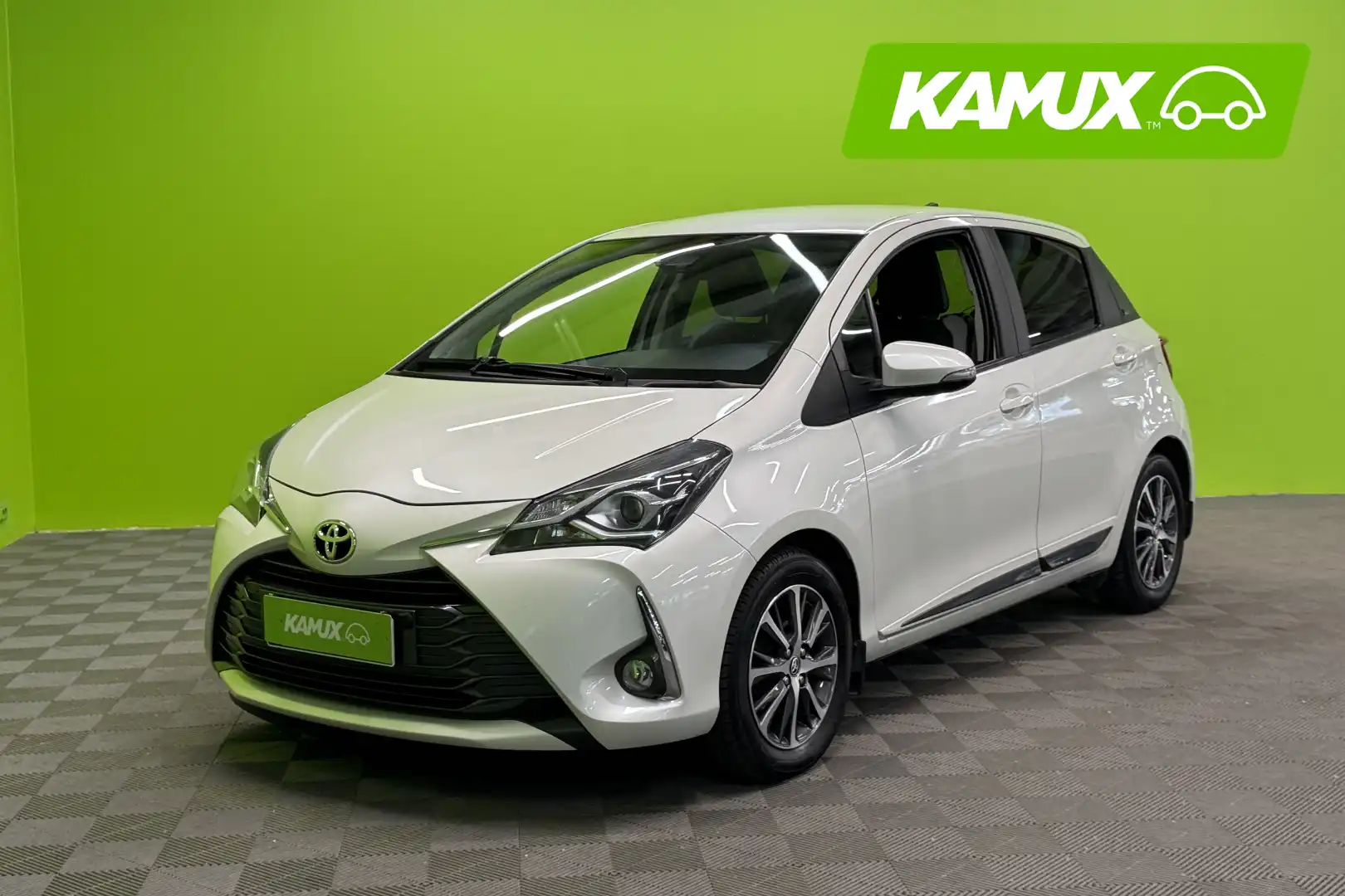 car-image