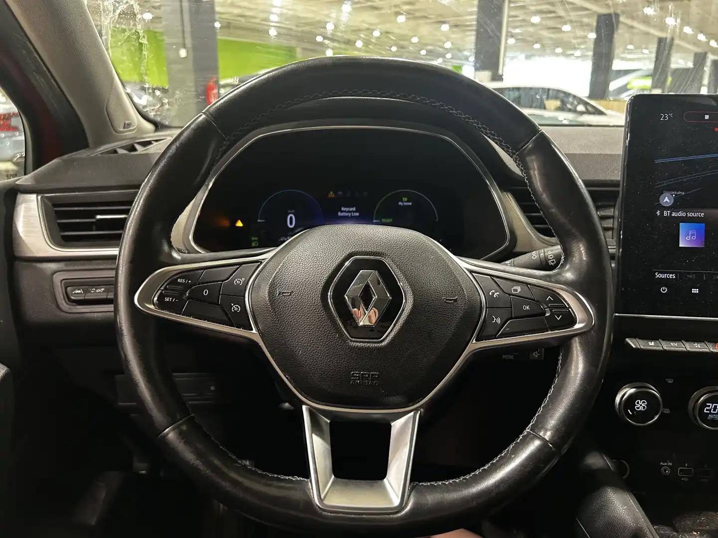 car-image