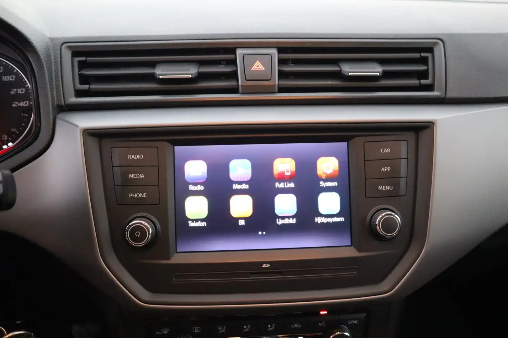 car-image