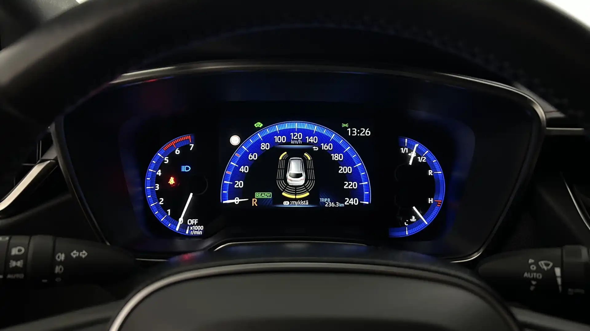 car-image