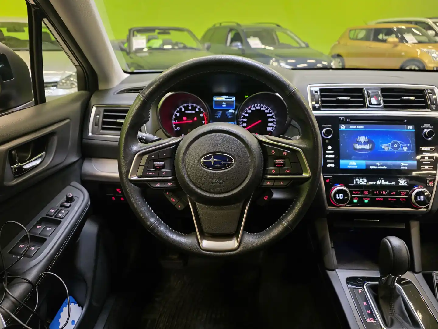 car-image