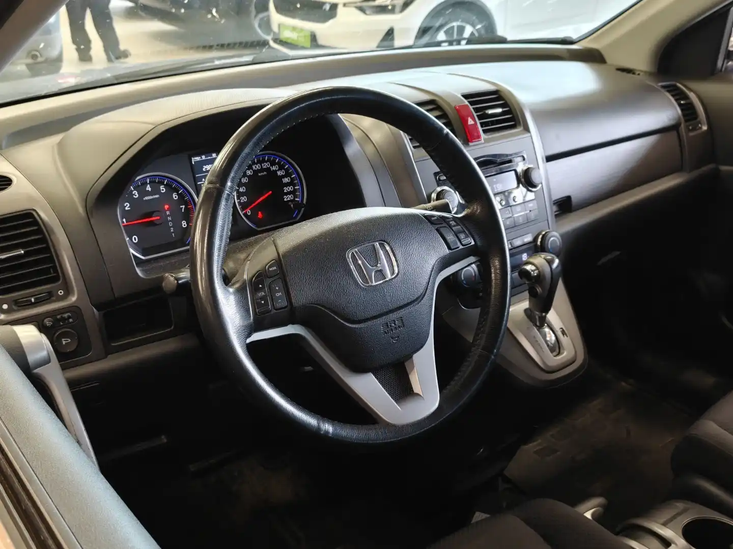 car-image