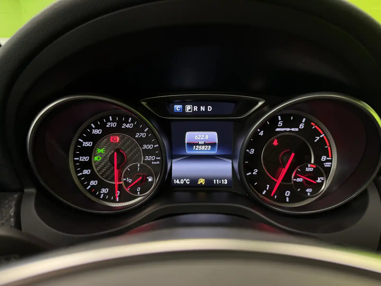car-image