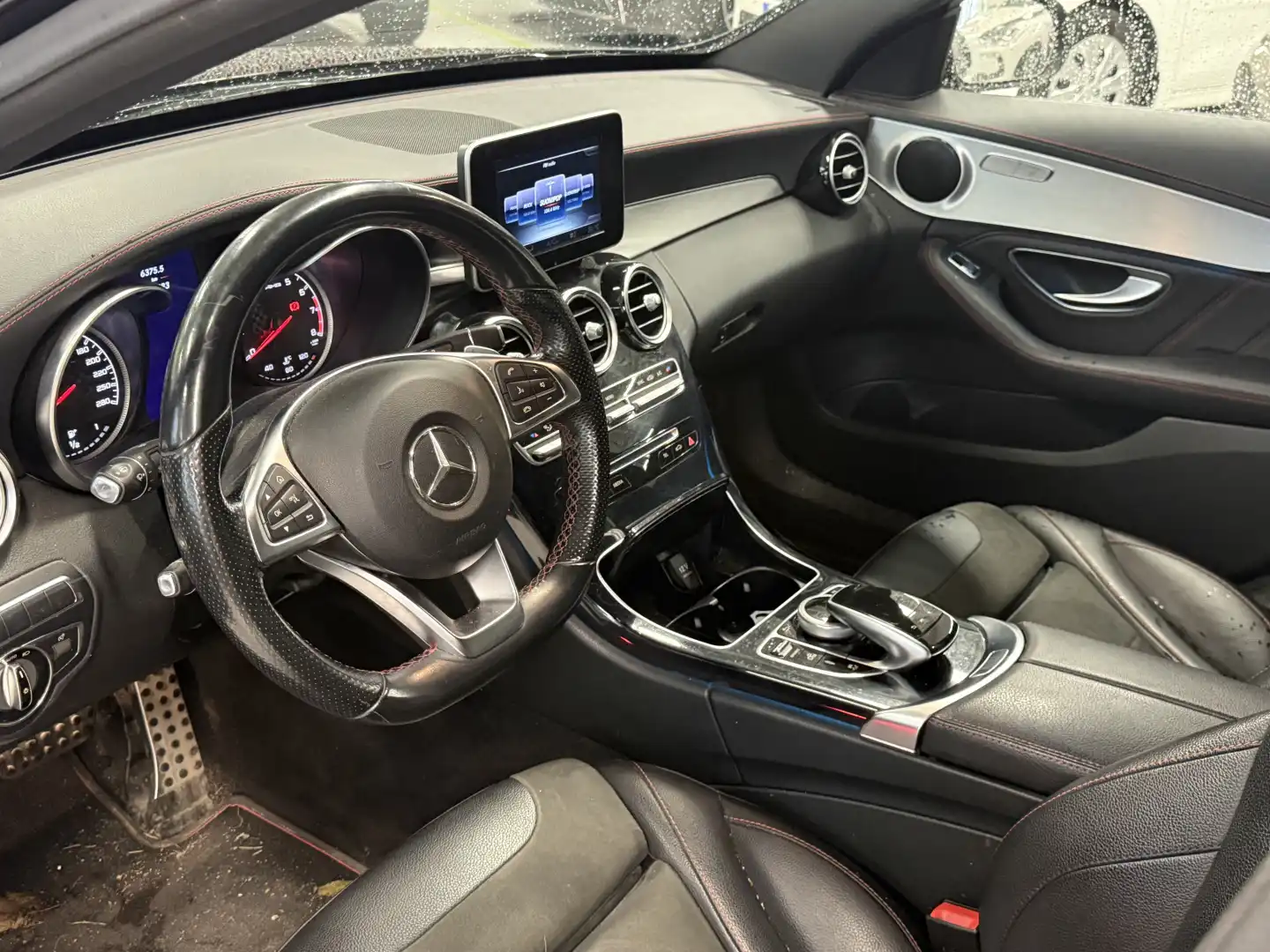 car-image