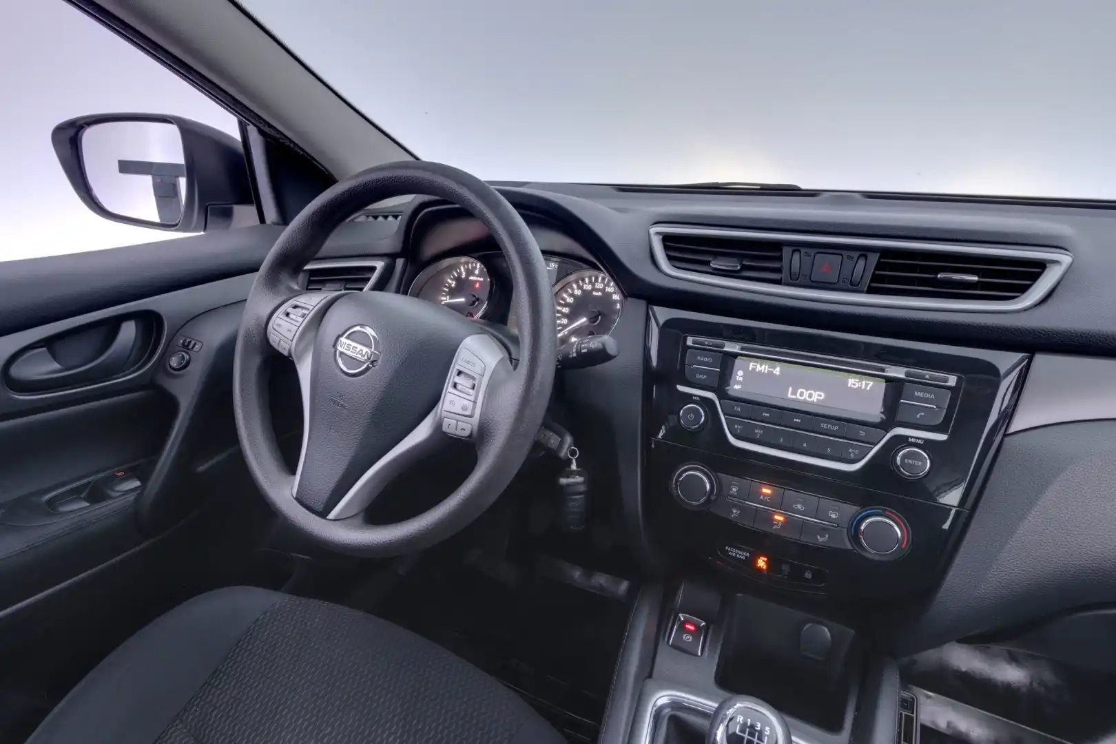 car-image