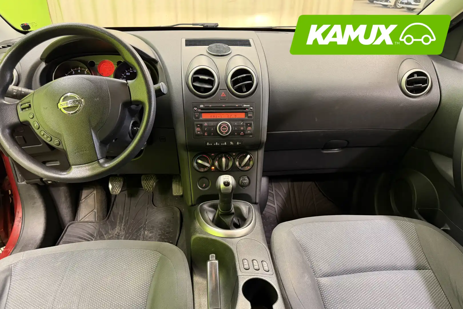 car-image