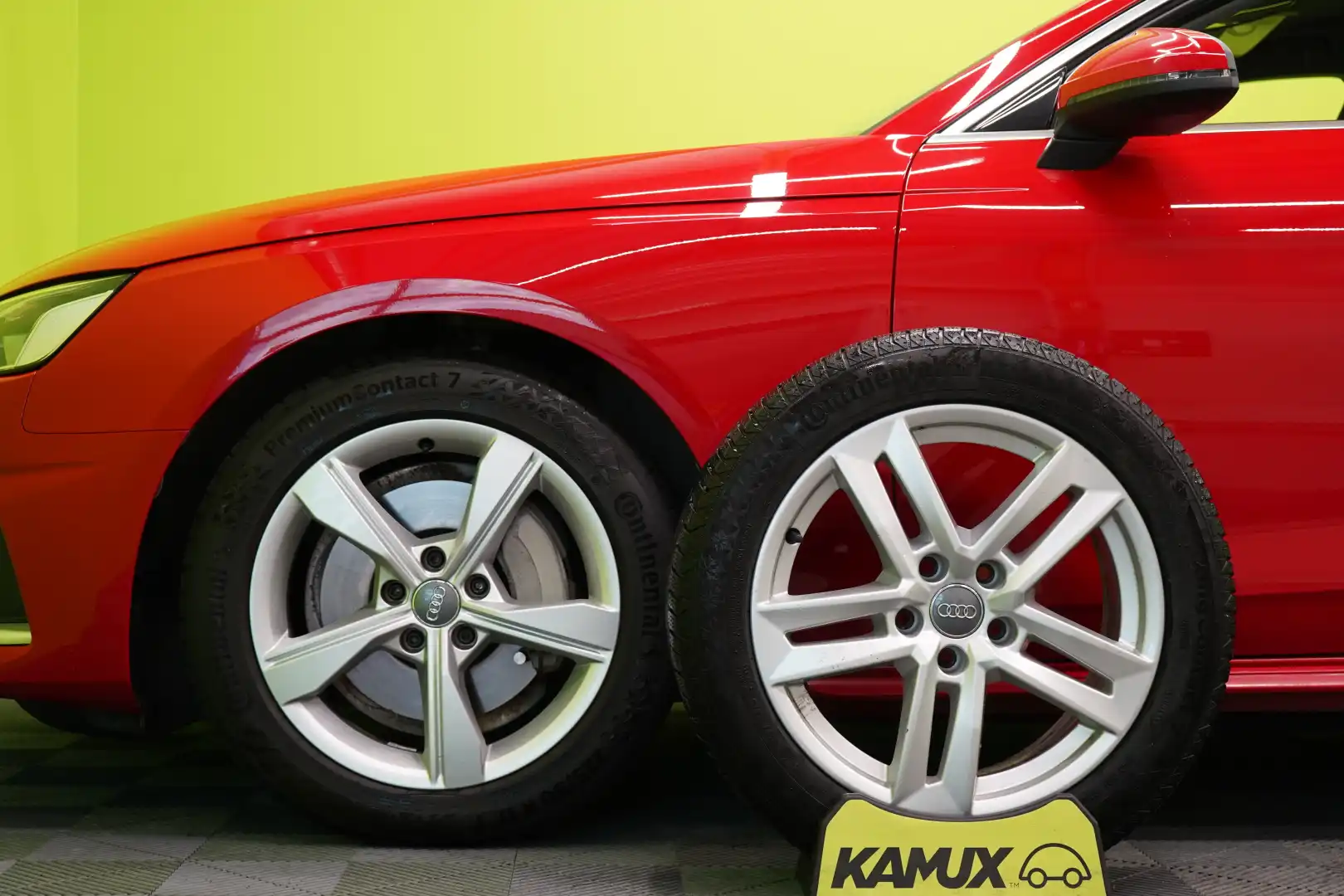 car-image