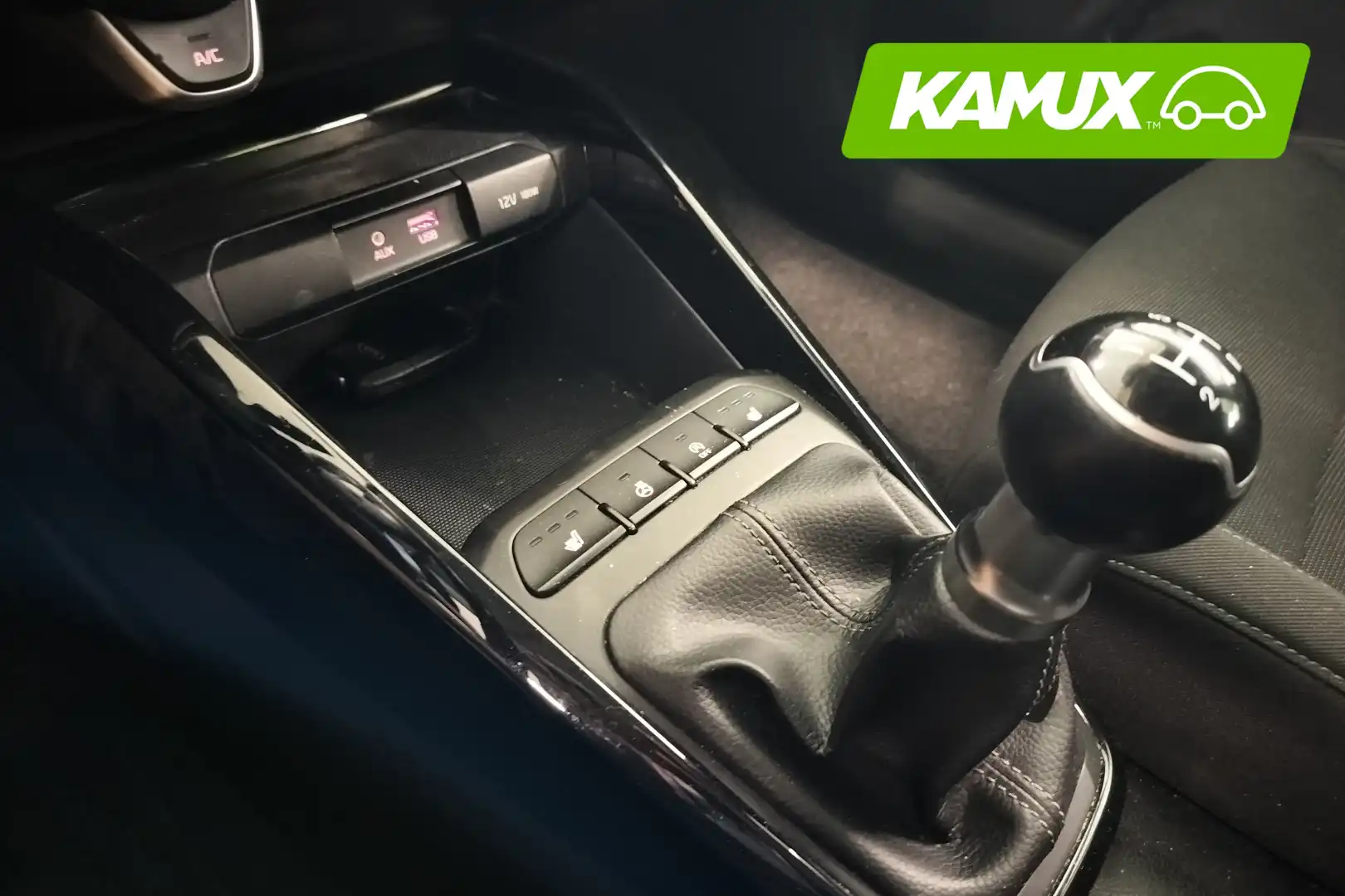 car-image