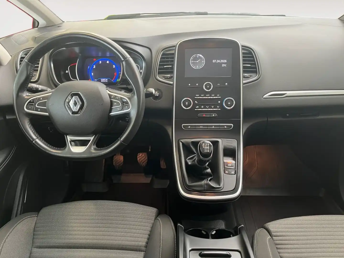 car-image
