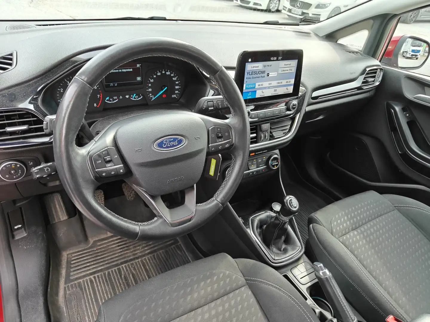 car-image