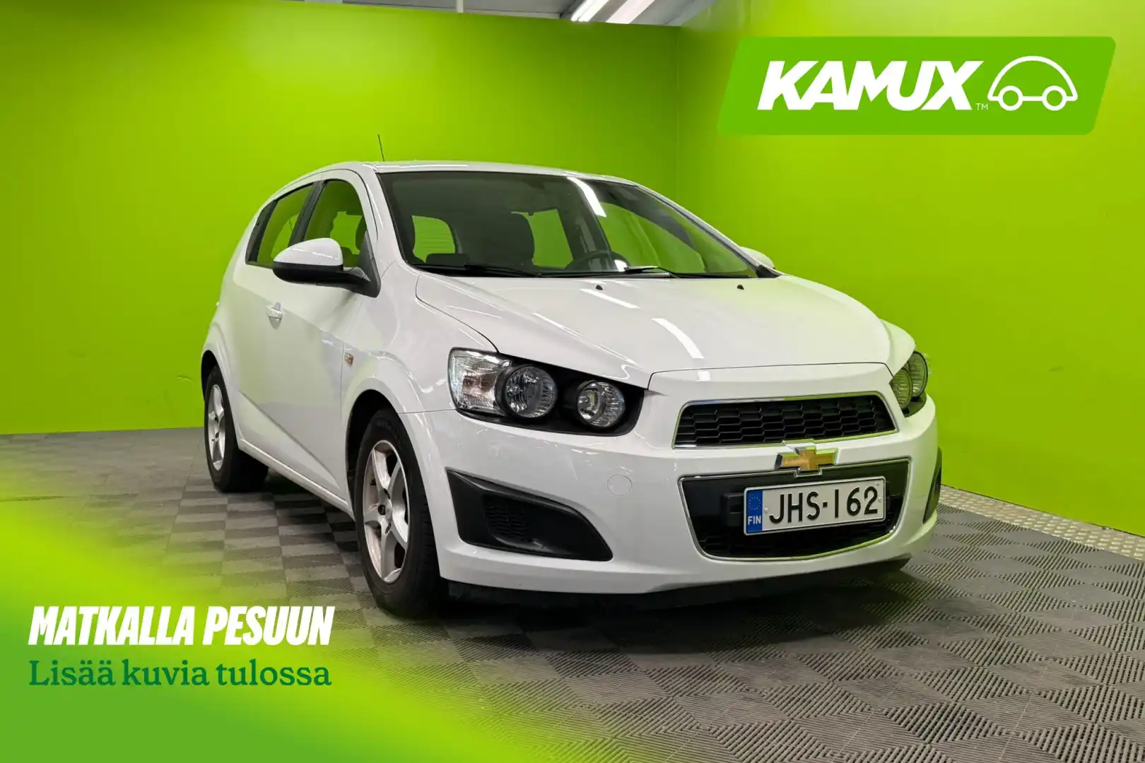 car-image
