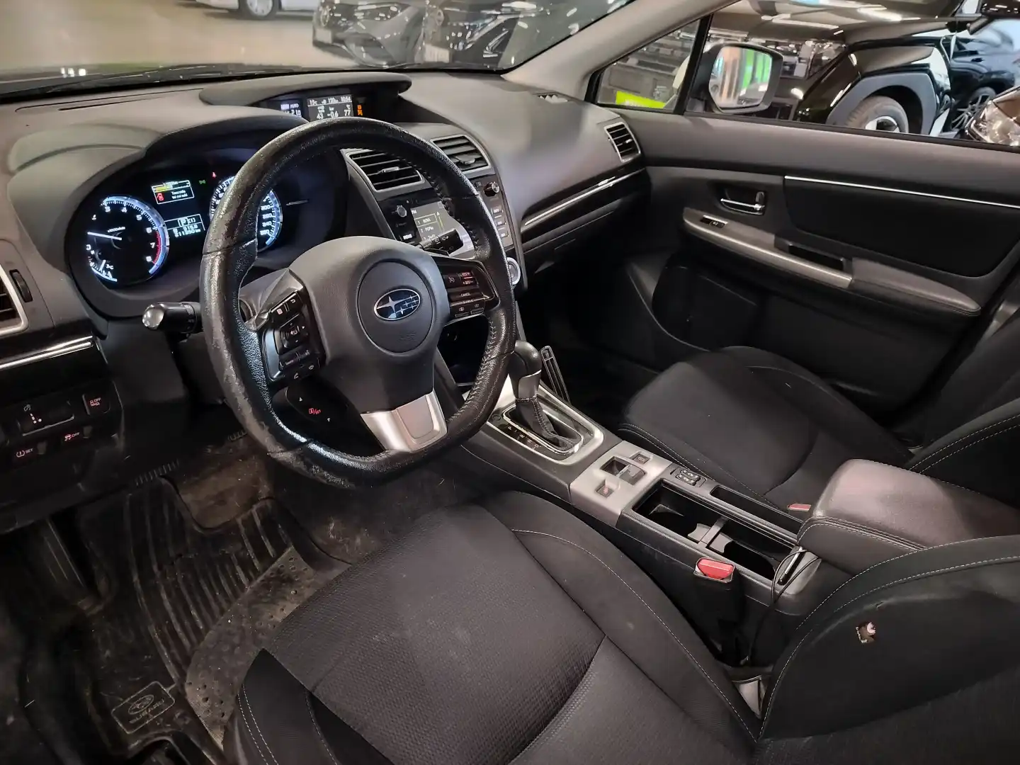 car-image