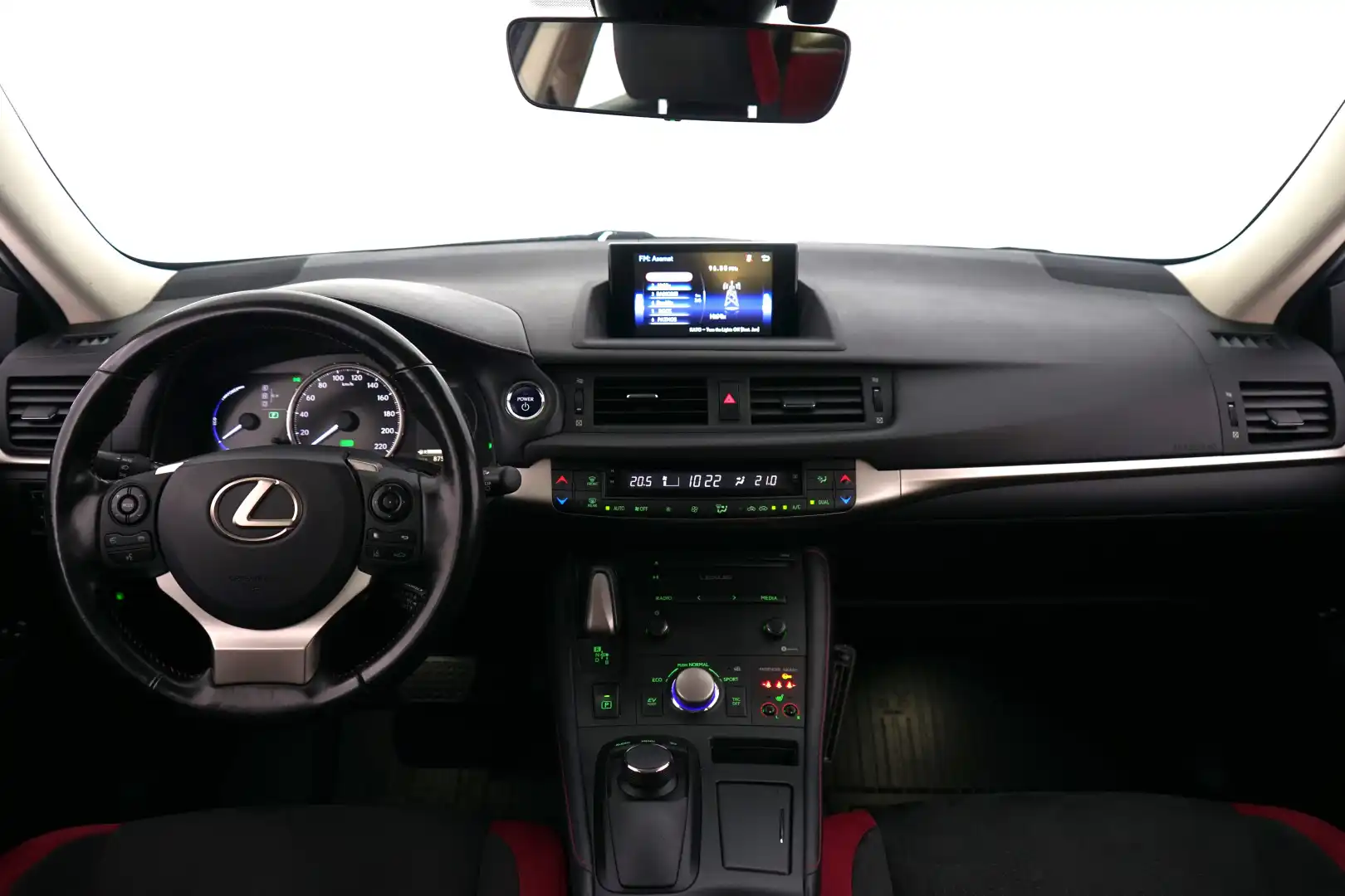 car-image