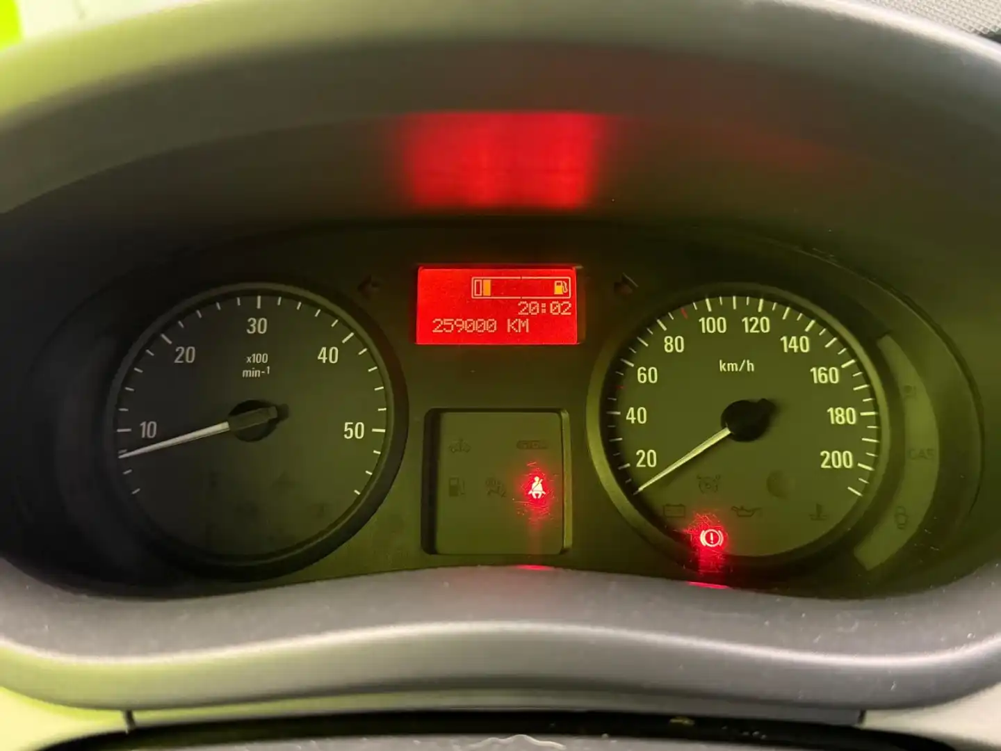 car-image