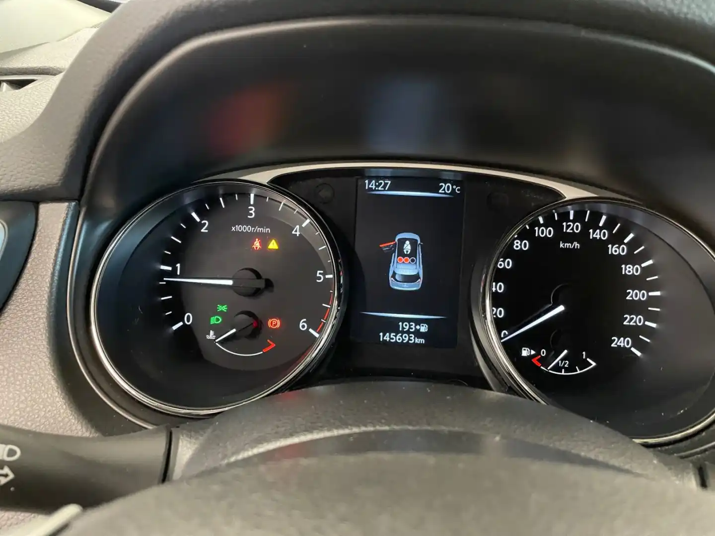 car-image