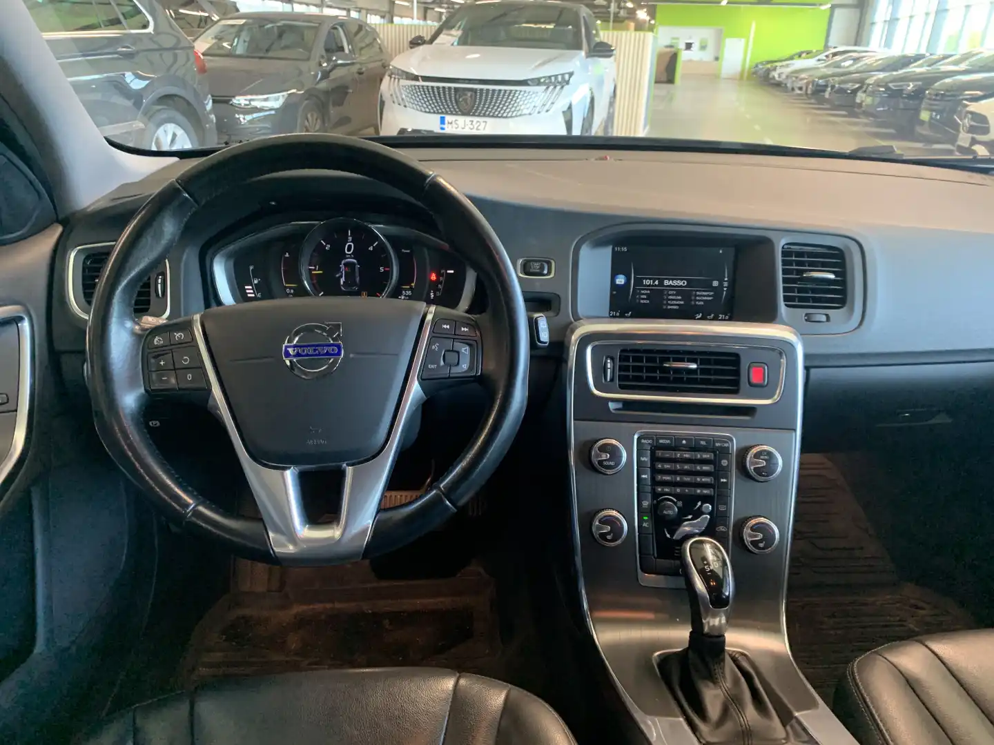 car-image