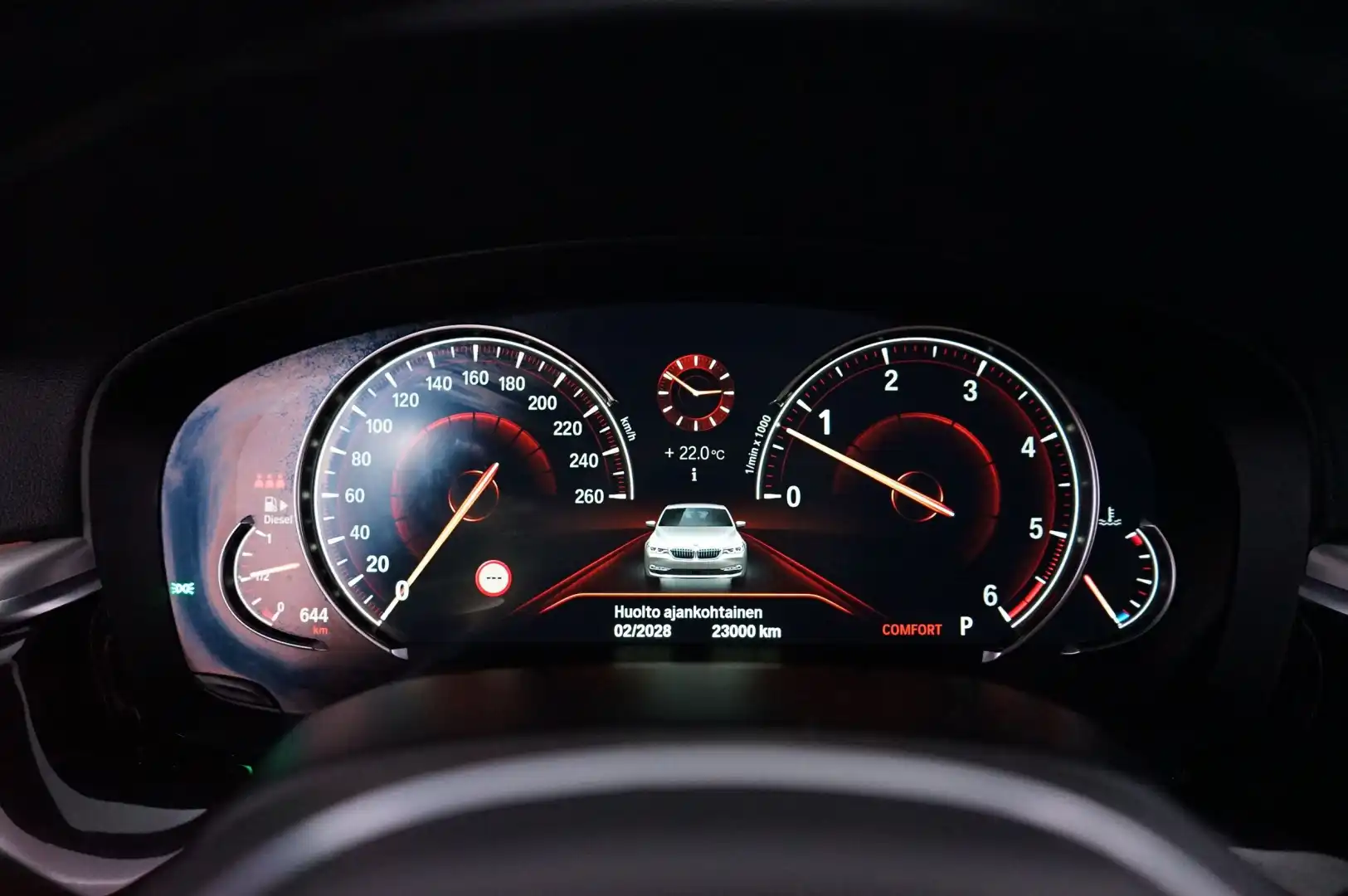 car-image