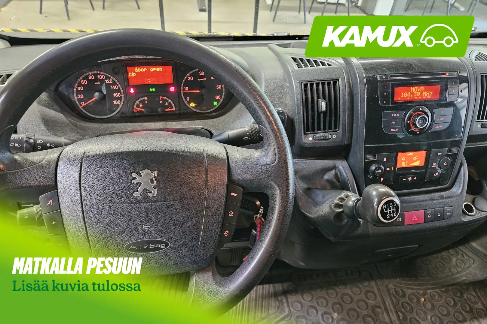 car-image