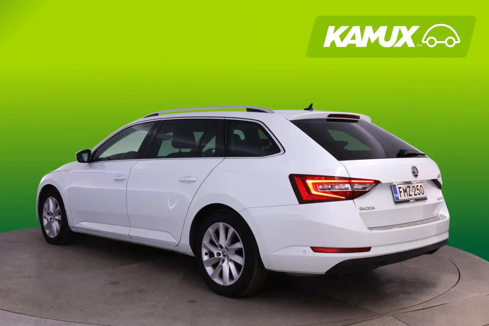 car-image