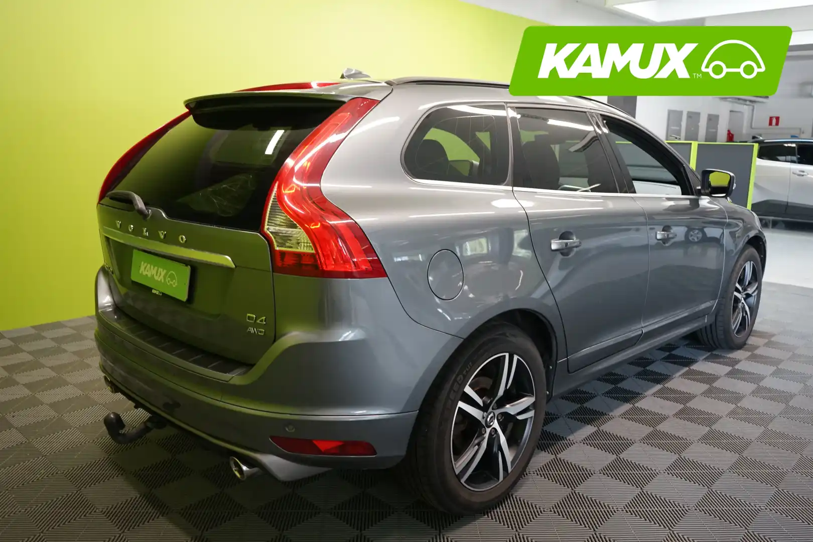 Volvo XC60 2017, photo 4/46