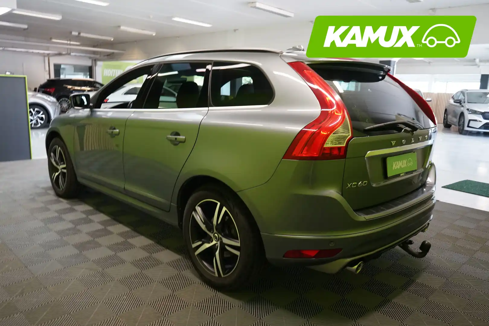 Volvo XC60 2017, photo 5/46