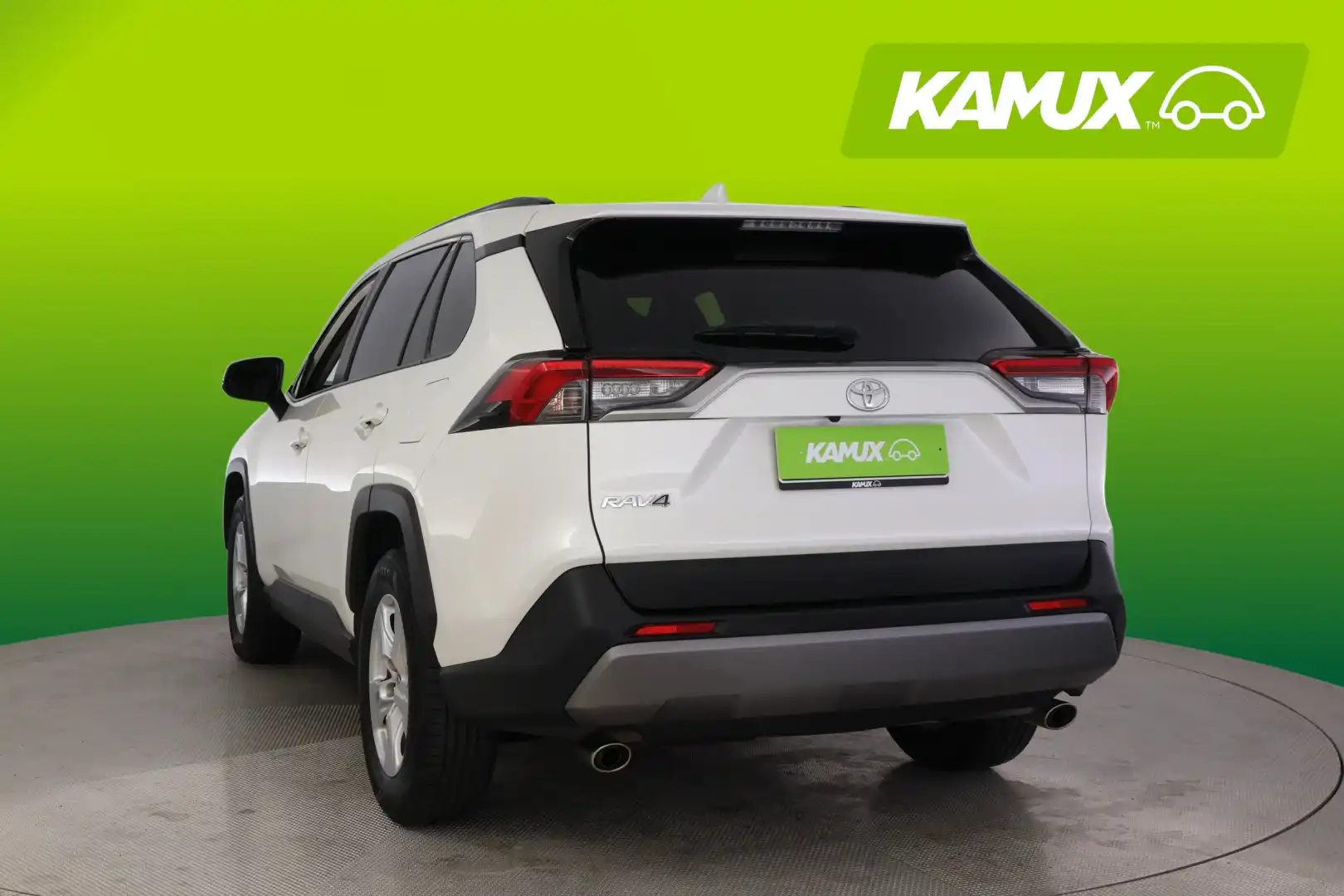 Toyota RAV4 2020, photo 7/50