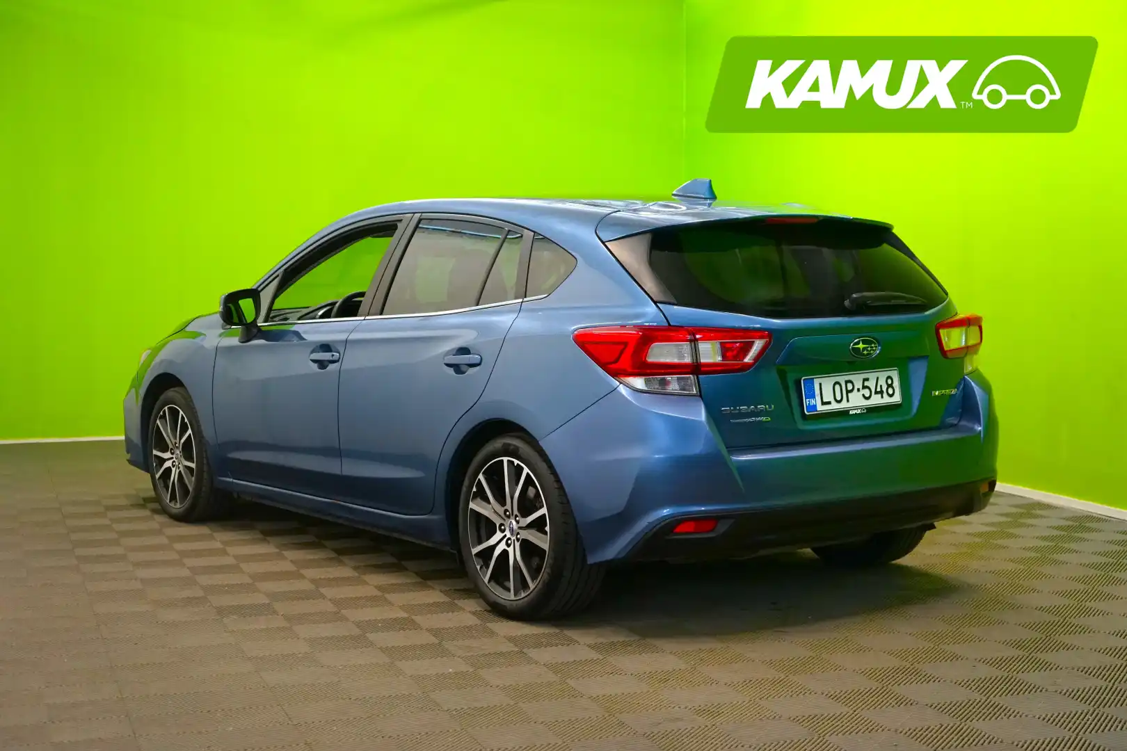 car-image