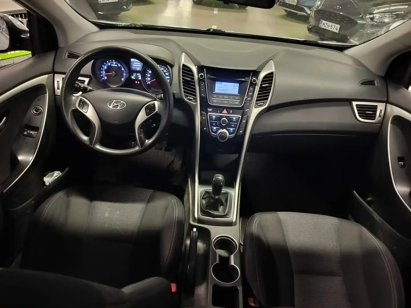 car-image