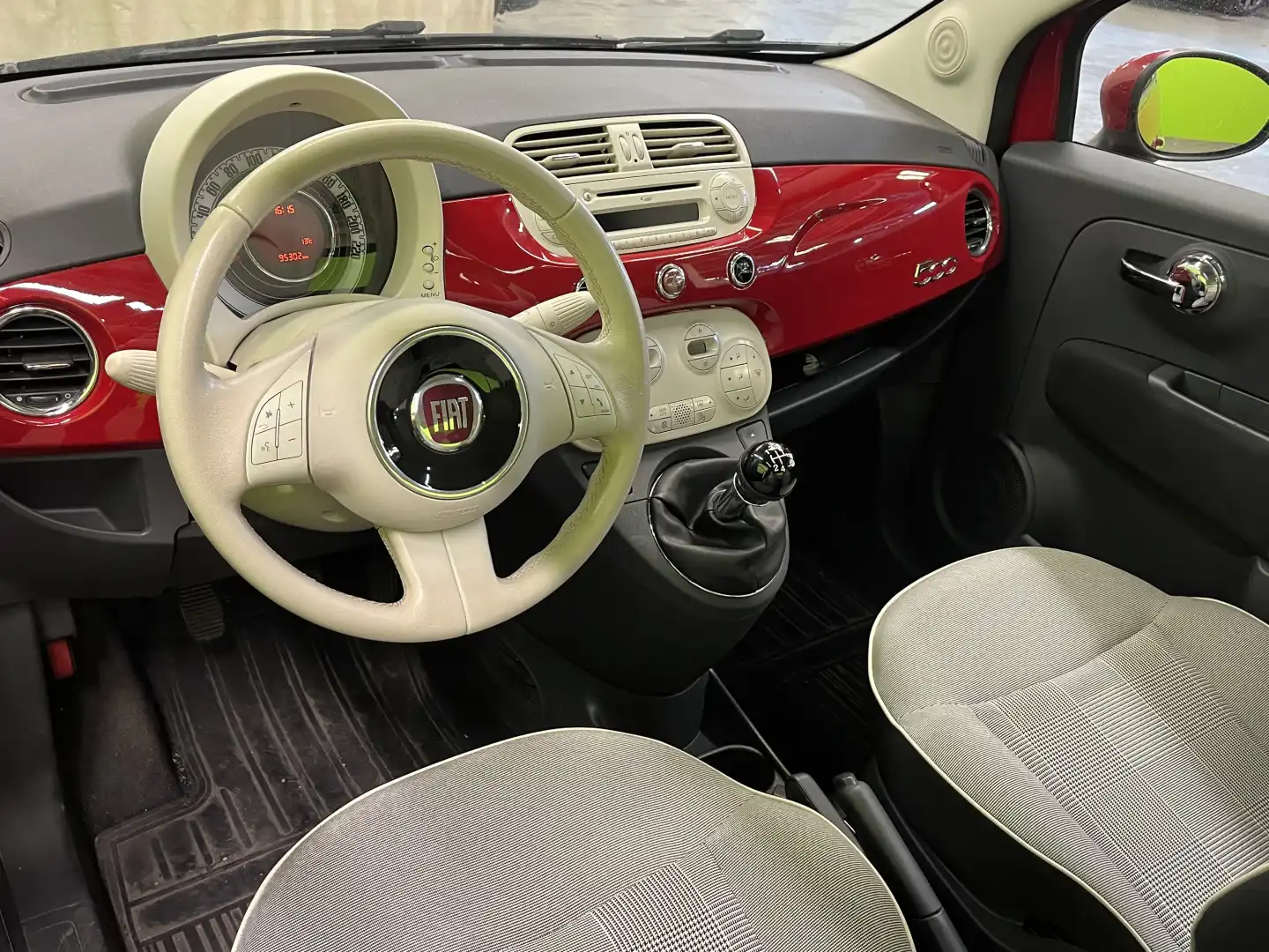 car-image