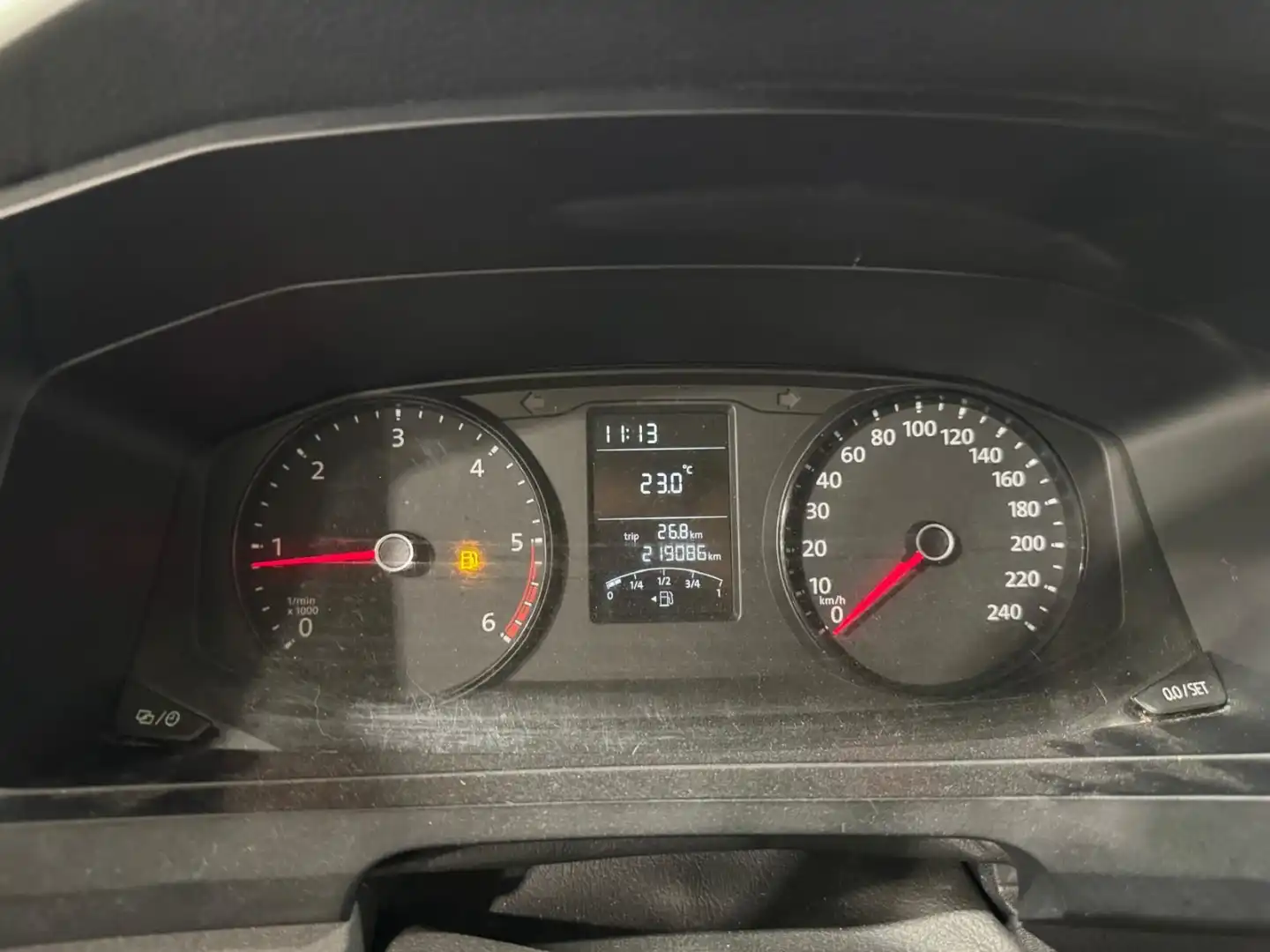 car-image