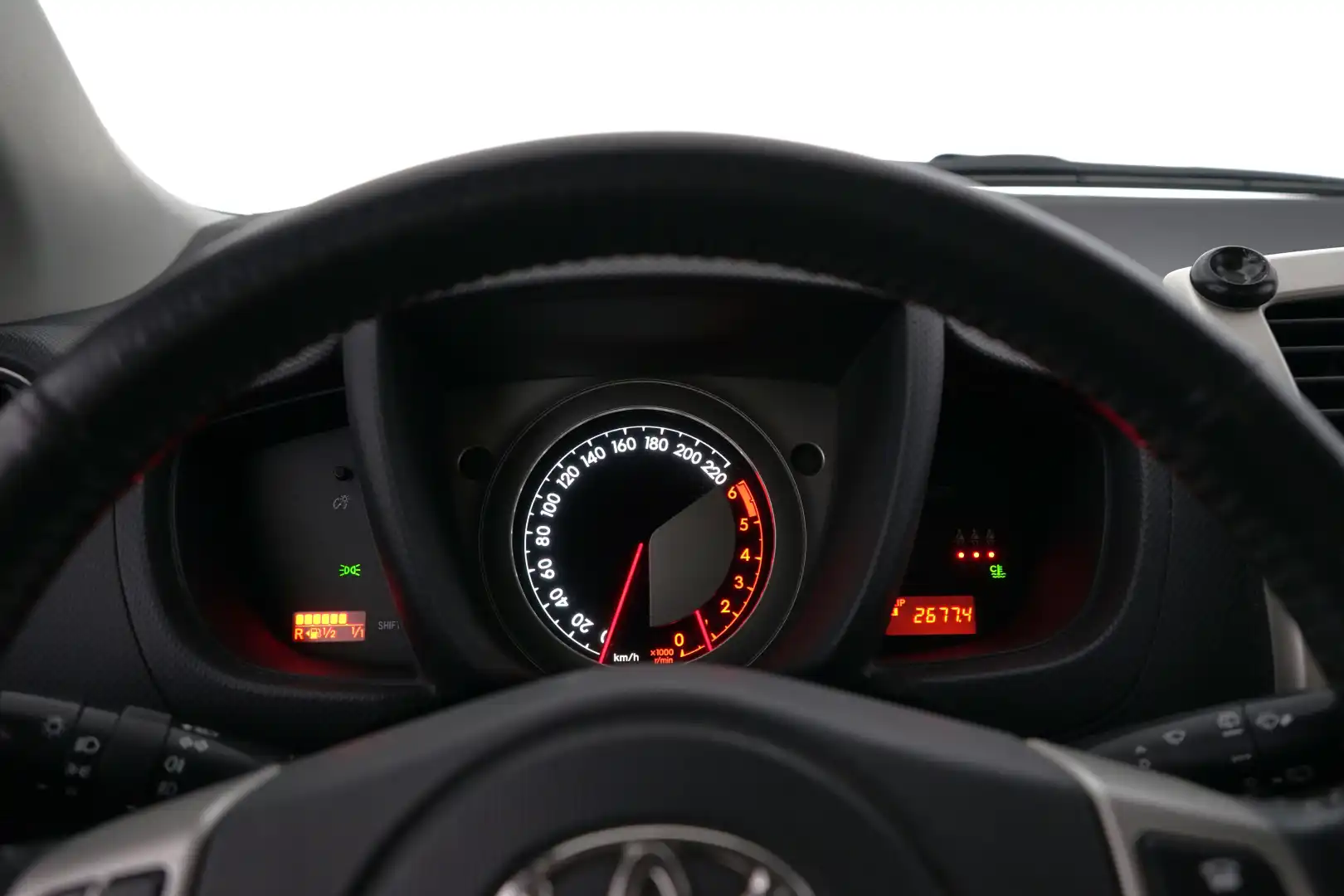 car-image